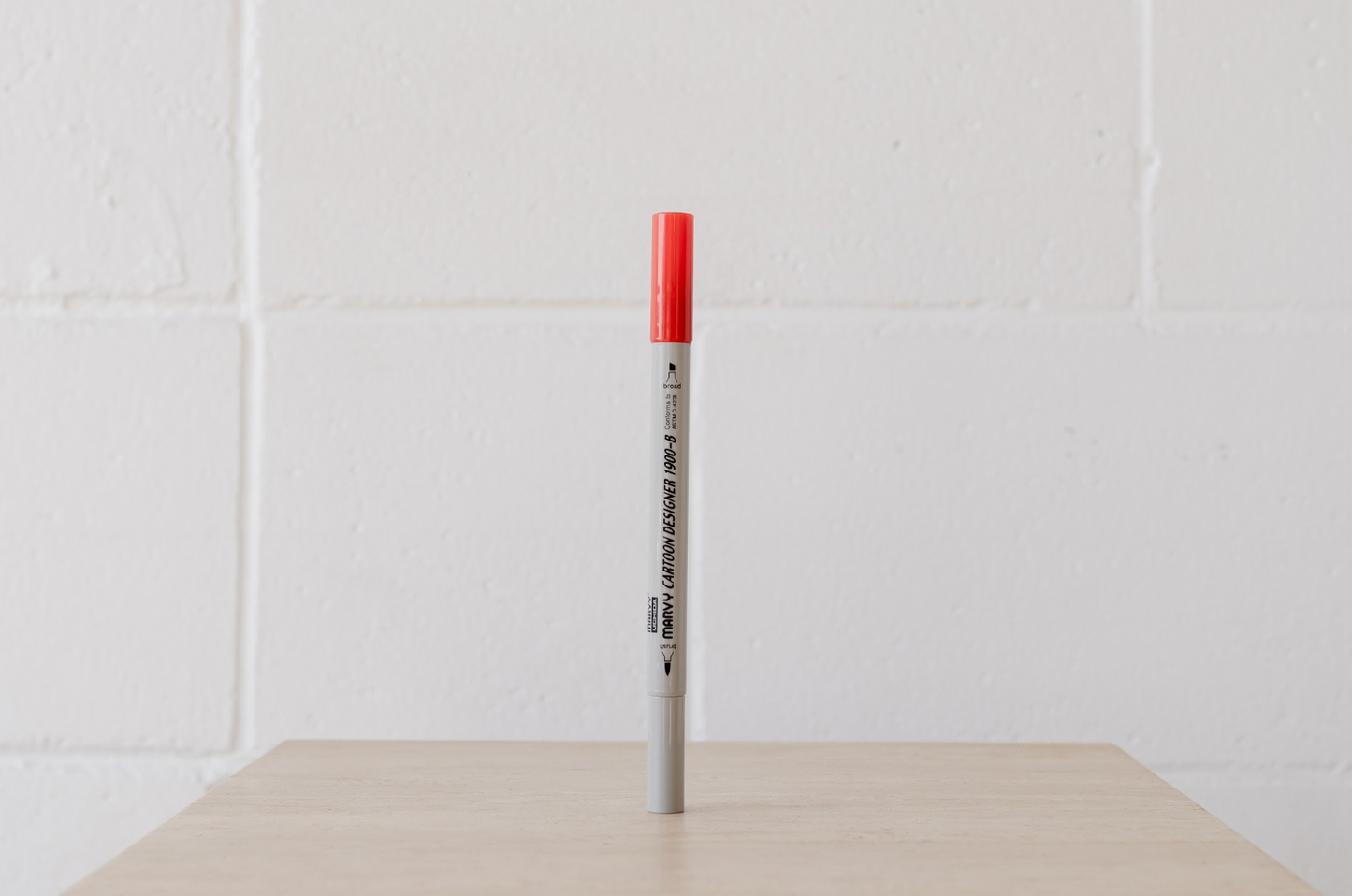 Marvy Cartoon Designer Dual-Ended Skin Marker Pen (Red)